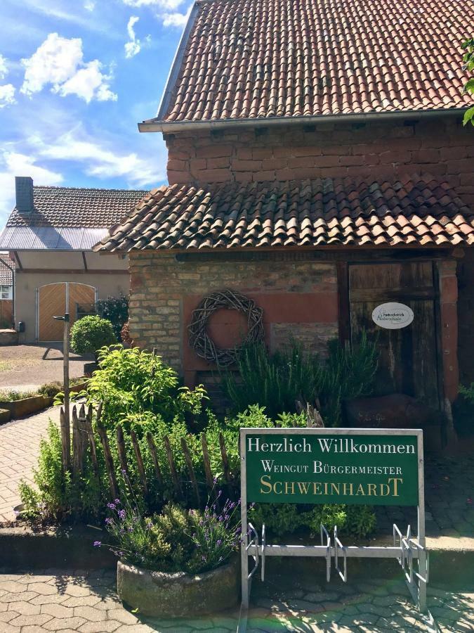 Heinrichs Winery Bed & Breakfast Langenlonsheim Εξωτερικό φωτογραφία